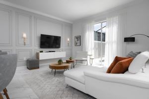 featured image of 2959 Penelope Loop