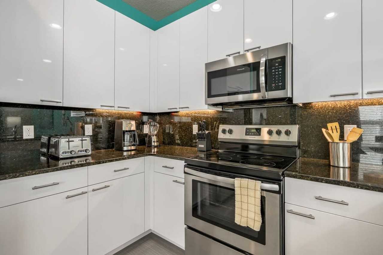 1651 Retreat Circle #1280837P - Photo 4 of 29