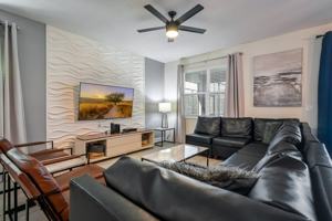 featured image of 4533 Target Blvd