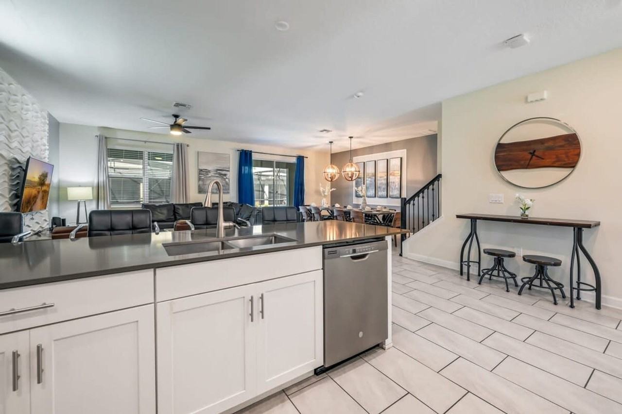 4533 Target Blvd #1280844P - Photo 6 of 50