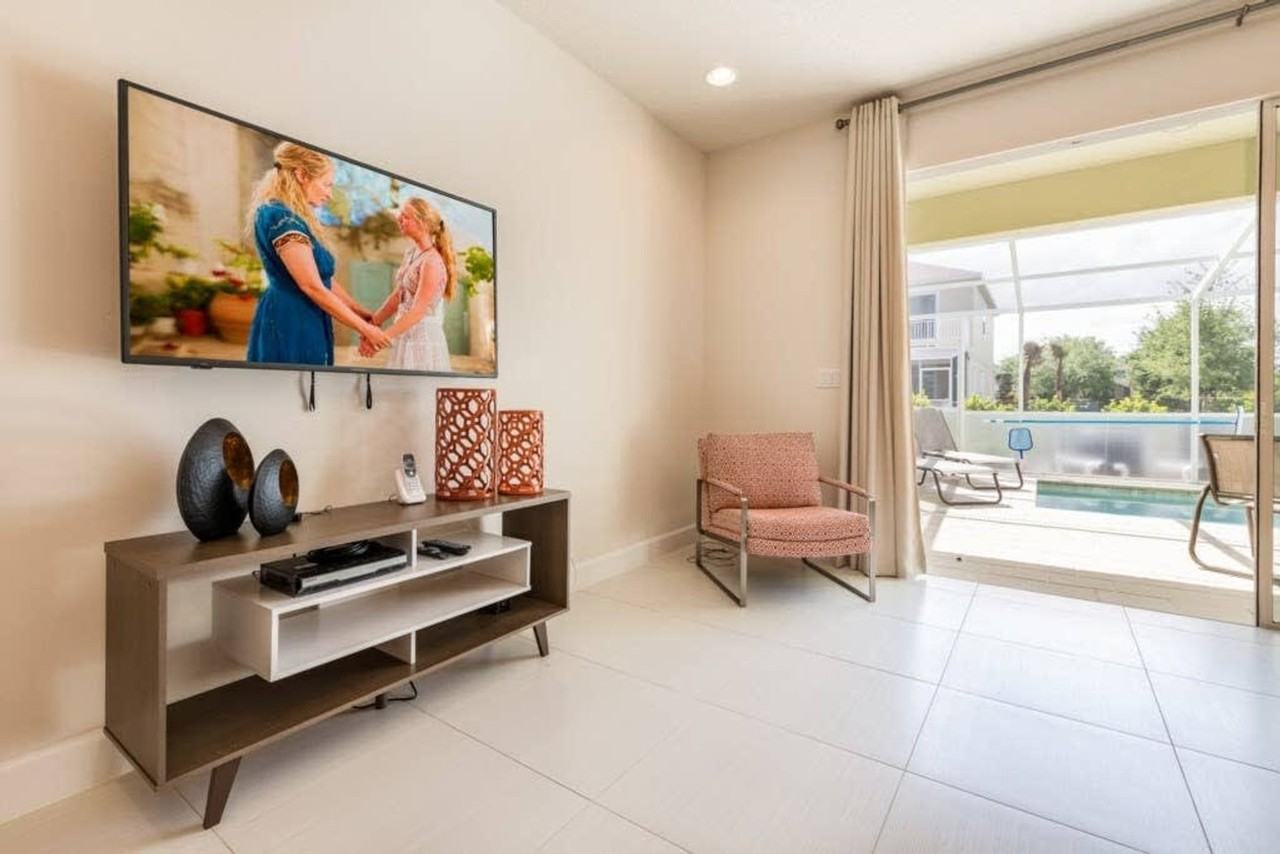 1423 Retreat Cir #1280846P - Photo 3 of 20