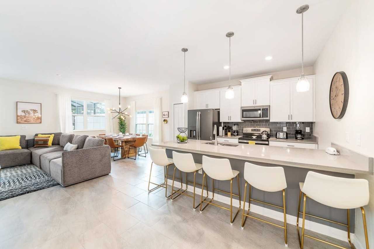 5023 Windermere Ave #1280847P - Photo 3 of 34