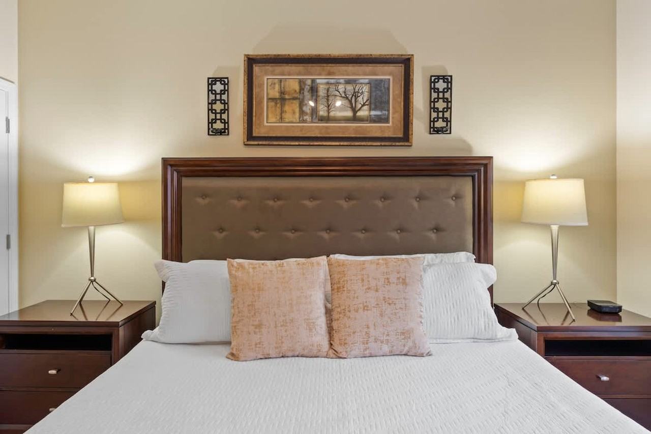 8978 Majesty Palm Road #1280921P - Photo 4 of 49