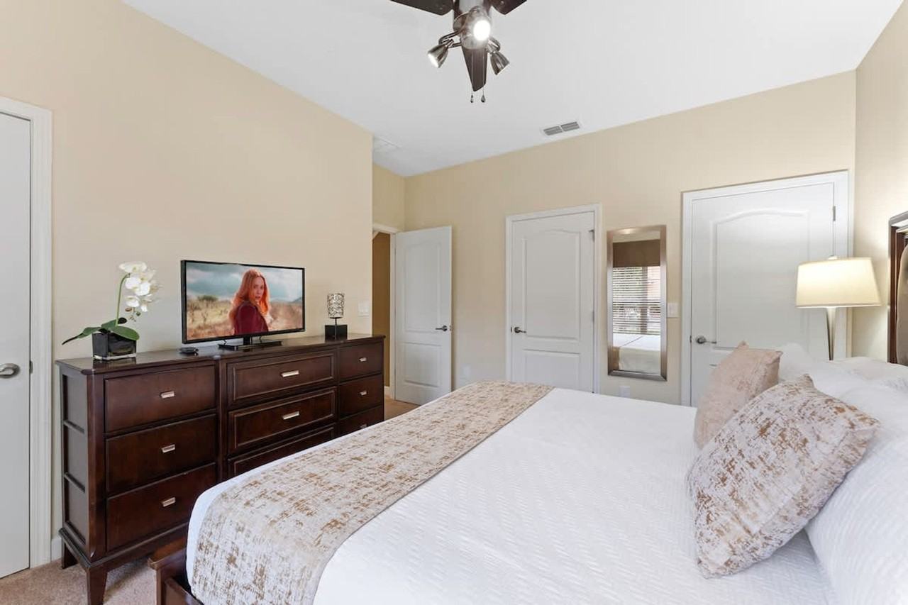 8978 Majesty Palm Road #1280921P - Photo 7 of 49