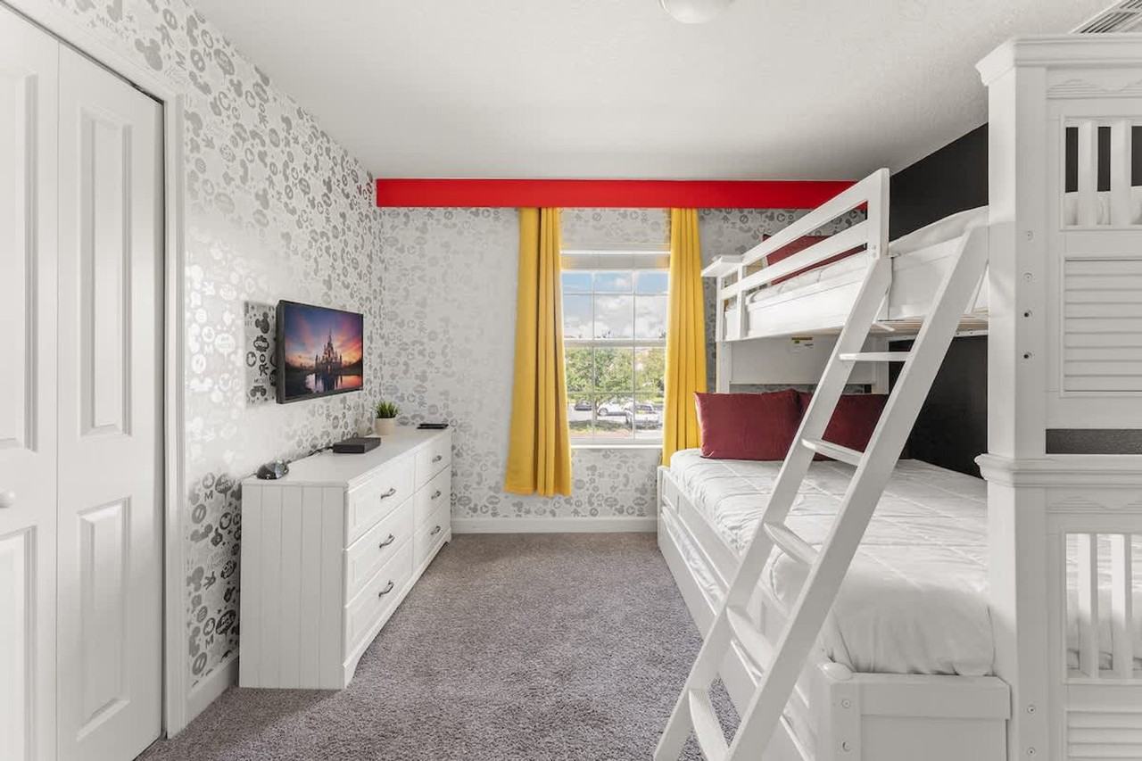 4800 Crusoe St #1280924P - Photo 3 of 50