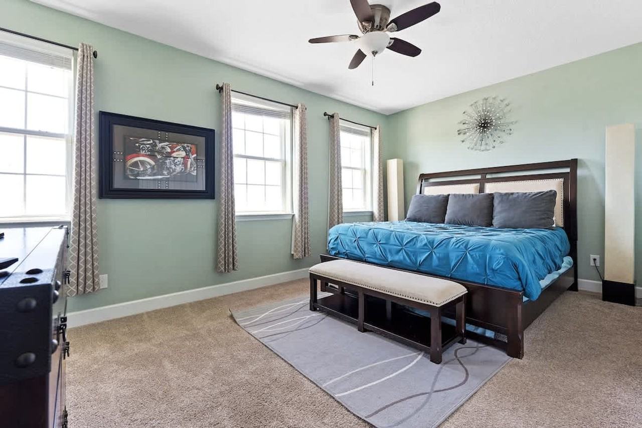 466 Captiva Dr #1280937P - Photo 7 of 50