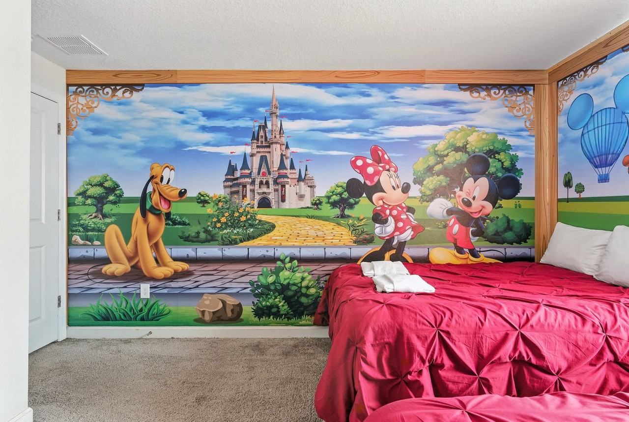 4977 Windermere Ave #1280962P - Photo 3 of 48