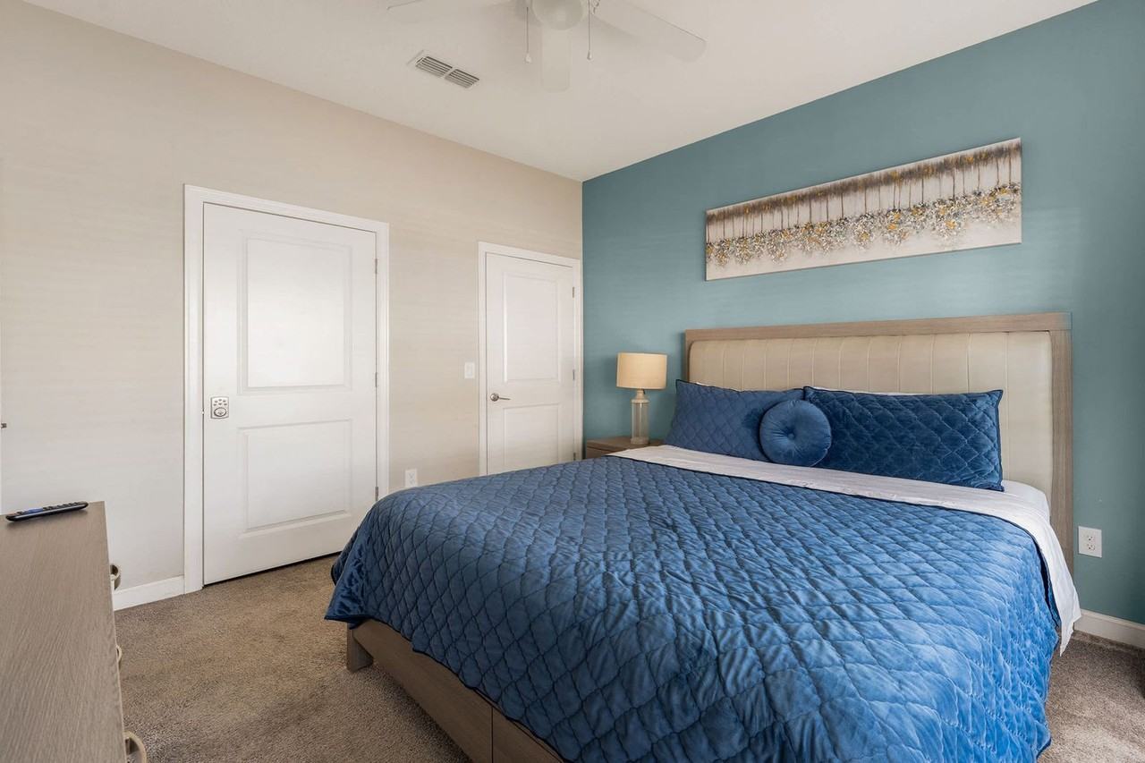 4977 Windermere Ave #1280962P - Photo 6 of 48