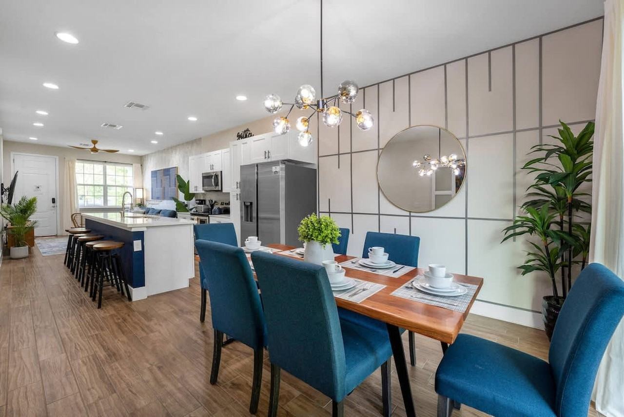 4456 Summer Flowers Pl #1280988P - Photo 4 of 50