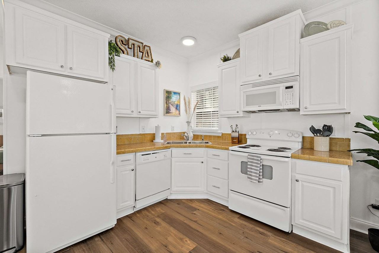 47 San Marco Ave #1281909P - Photo 5 of 26