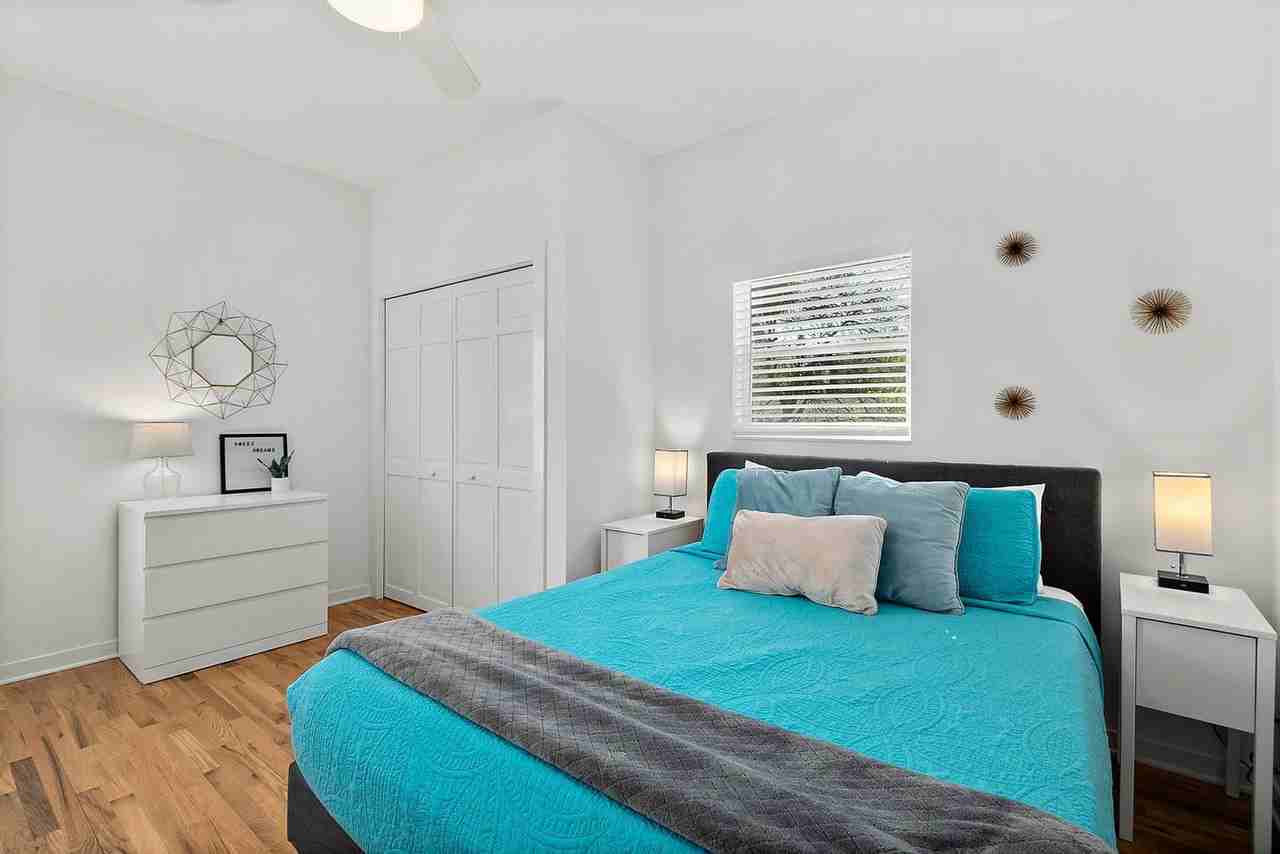 27 Old Mission Ave #1281933P - Photo 3 of 44