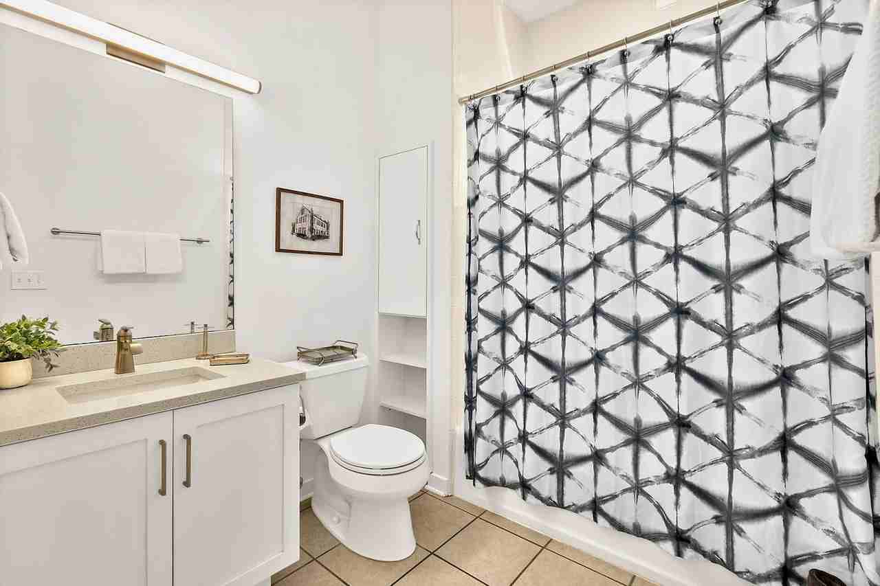 27 Old Mission Ave #1281933P - Photo 5 of 44