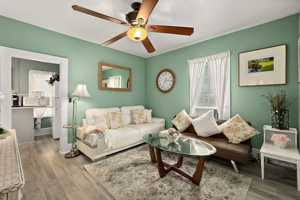 featured image of 6 Rohde Ave