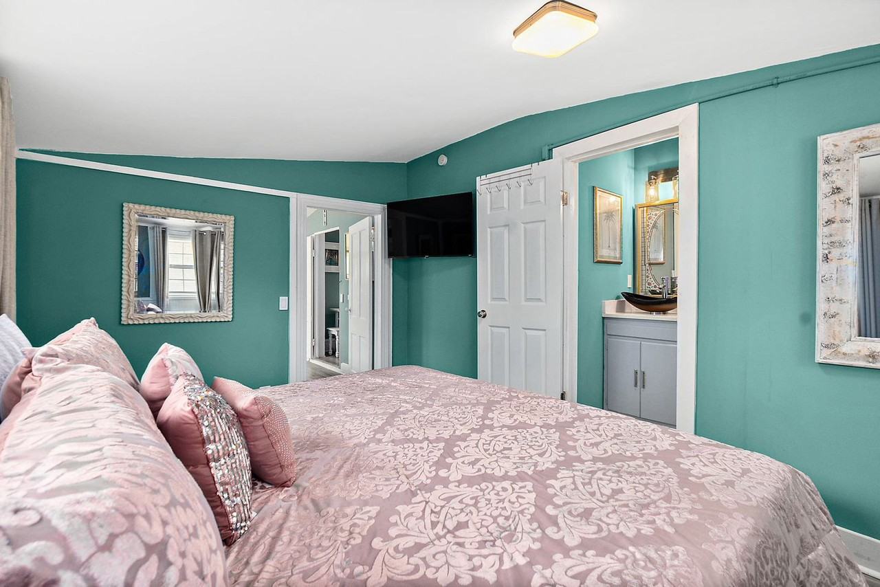 6 Rohde Avenue - Photo 7 of 61