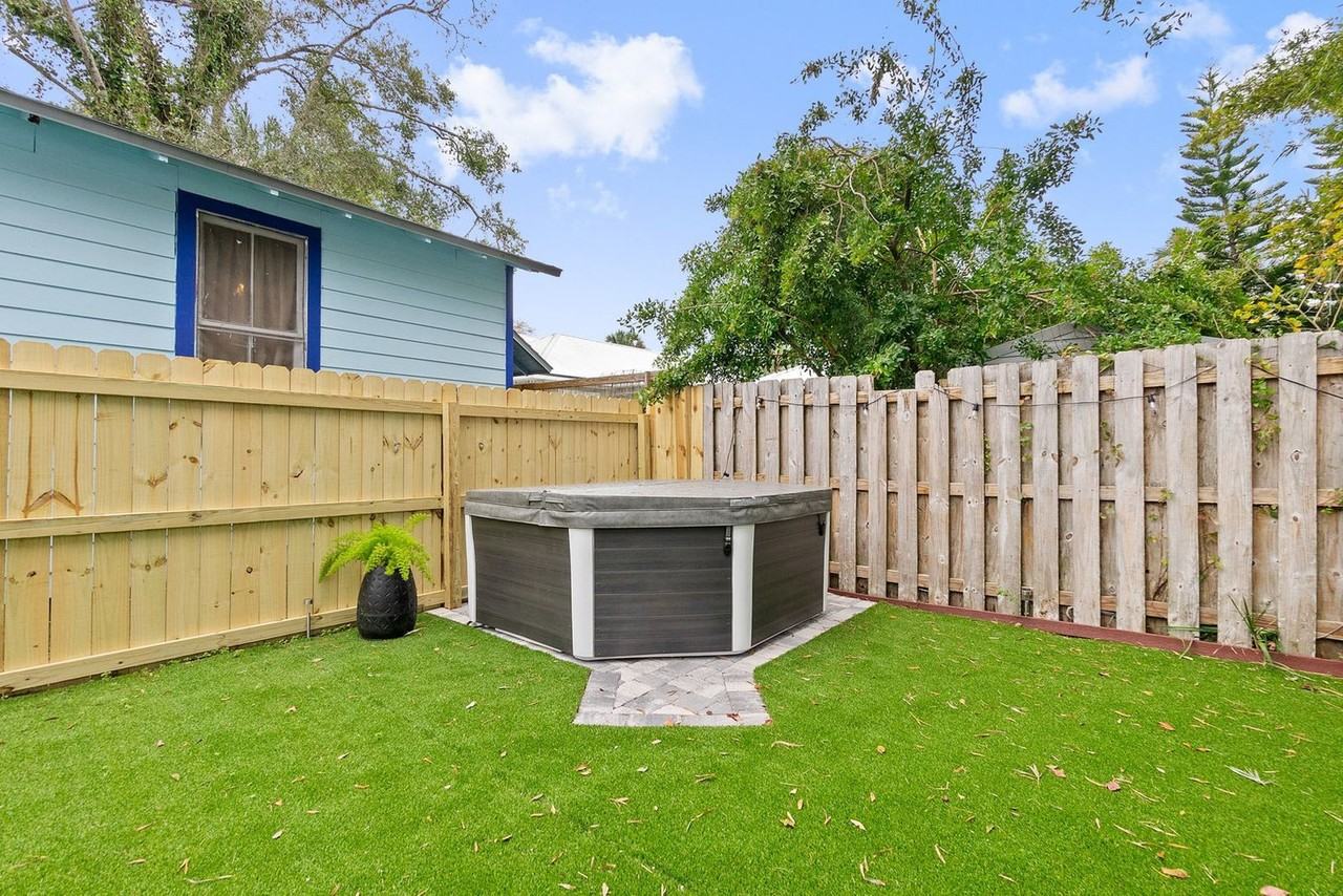 140B M L King Ave #1281977P - Photo 5 of 34