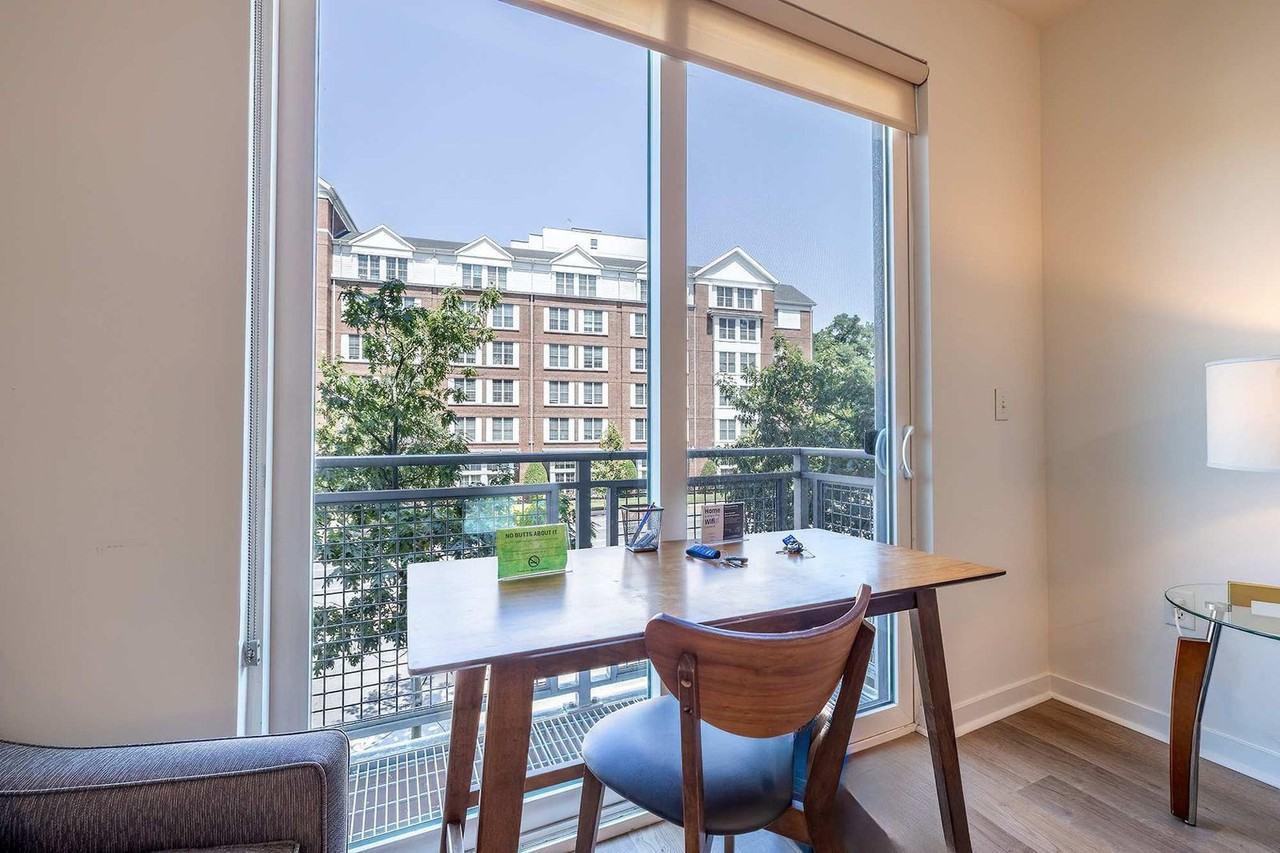 75 Tresser Blvd #1282211P - Photo 6 of 18