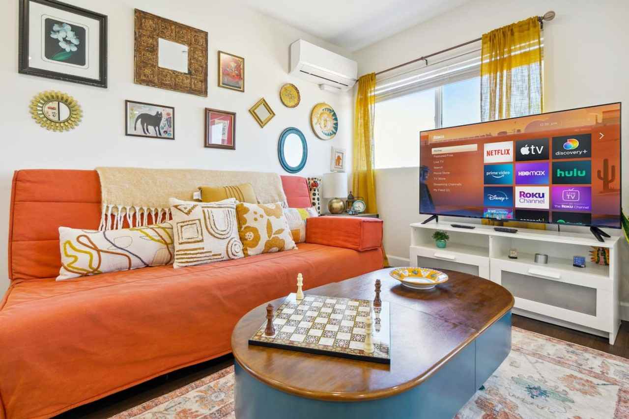 721 E 22nd St #1283117P - Photo 2 of 27