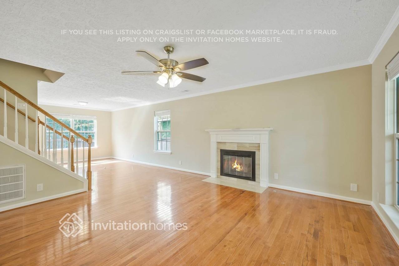 2937 River Bend Dr - Photo 2 of 25