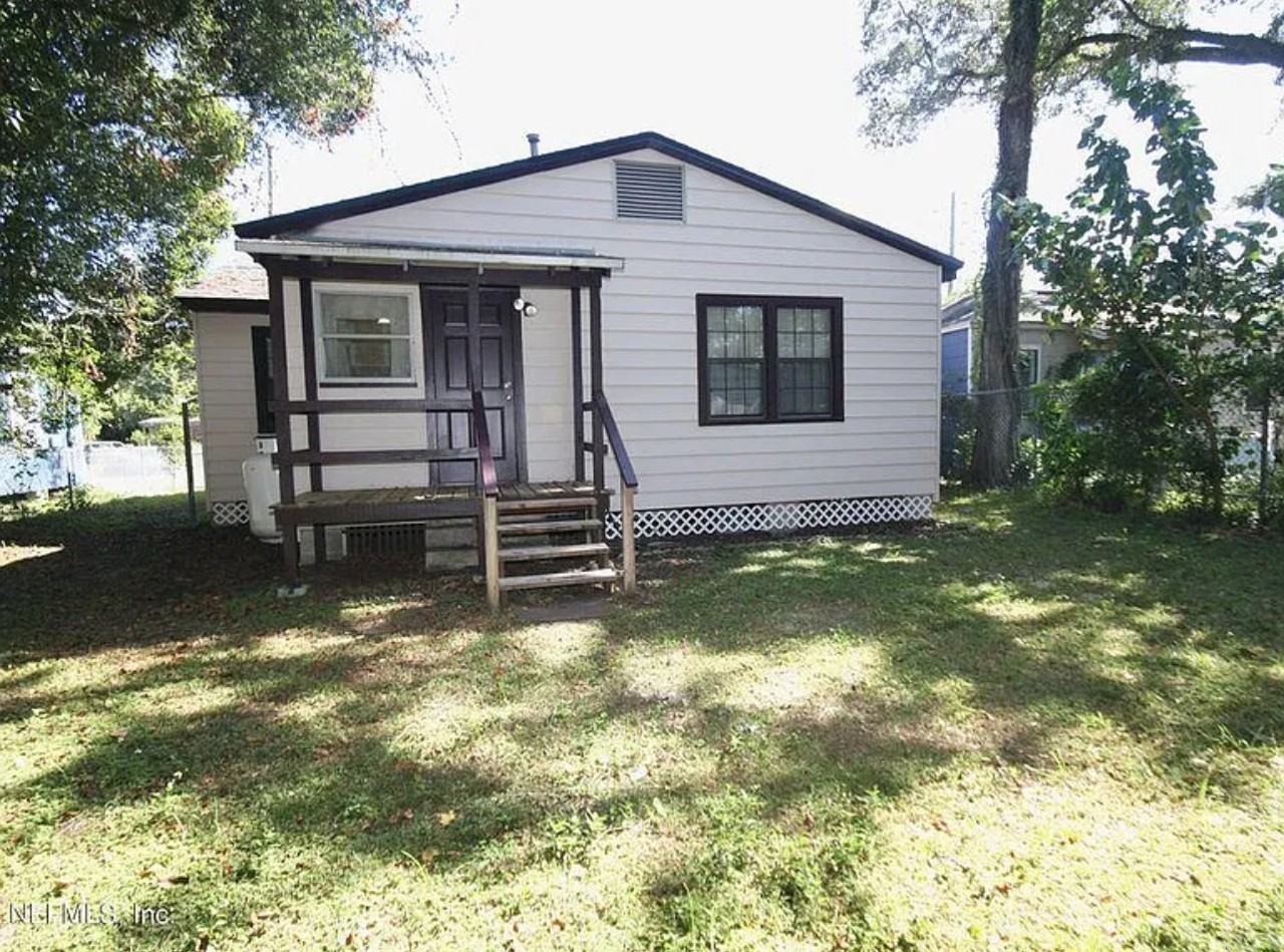 2110 Brackland St - Photo 4 of 12