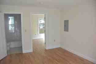 429 Central St #1R - Photo 1 of 1