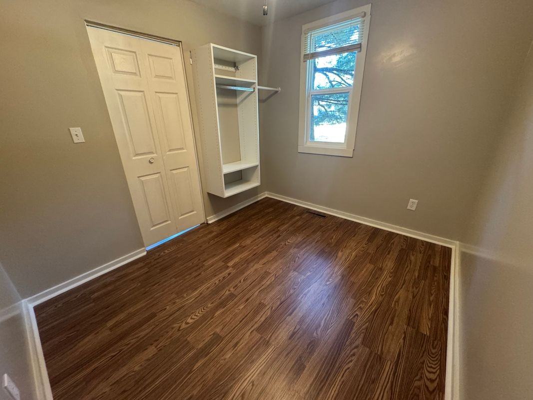 13176 Wilton Ave - Photo 3 of 11