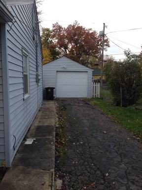 5016 Lillie St - Photo 2 of 15