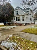 featured image of 1822A Superior Ave