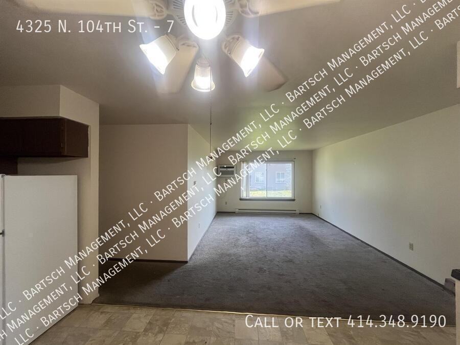 4325 N 104th St #7 - Photo 2 of 9