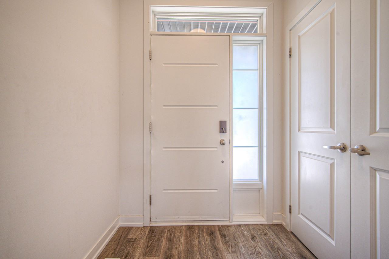 350 River Road #17 - Photo 2 of 20