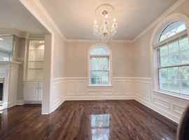 featured image of 13301 15th St