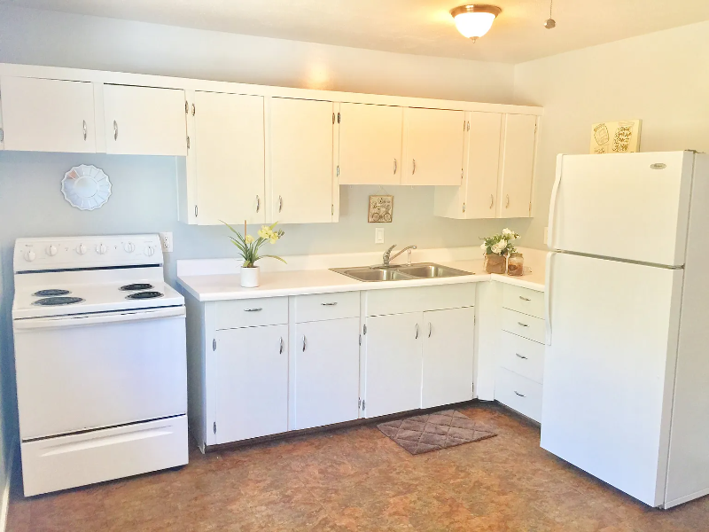 10717 Bales Ave - Photo 2 of 15