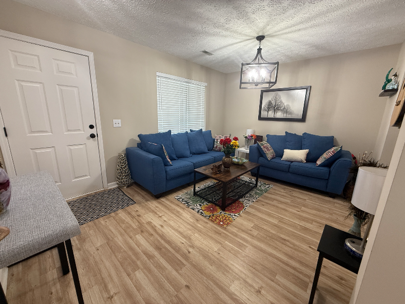 3528 Longhaven Xing - Photo 2 of 20