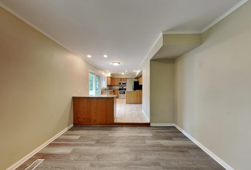 7159 E 16 - Photo 2 of 10