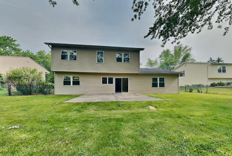 7159 E 16 - Photo 3 of 10