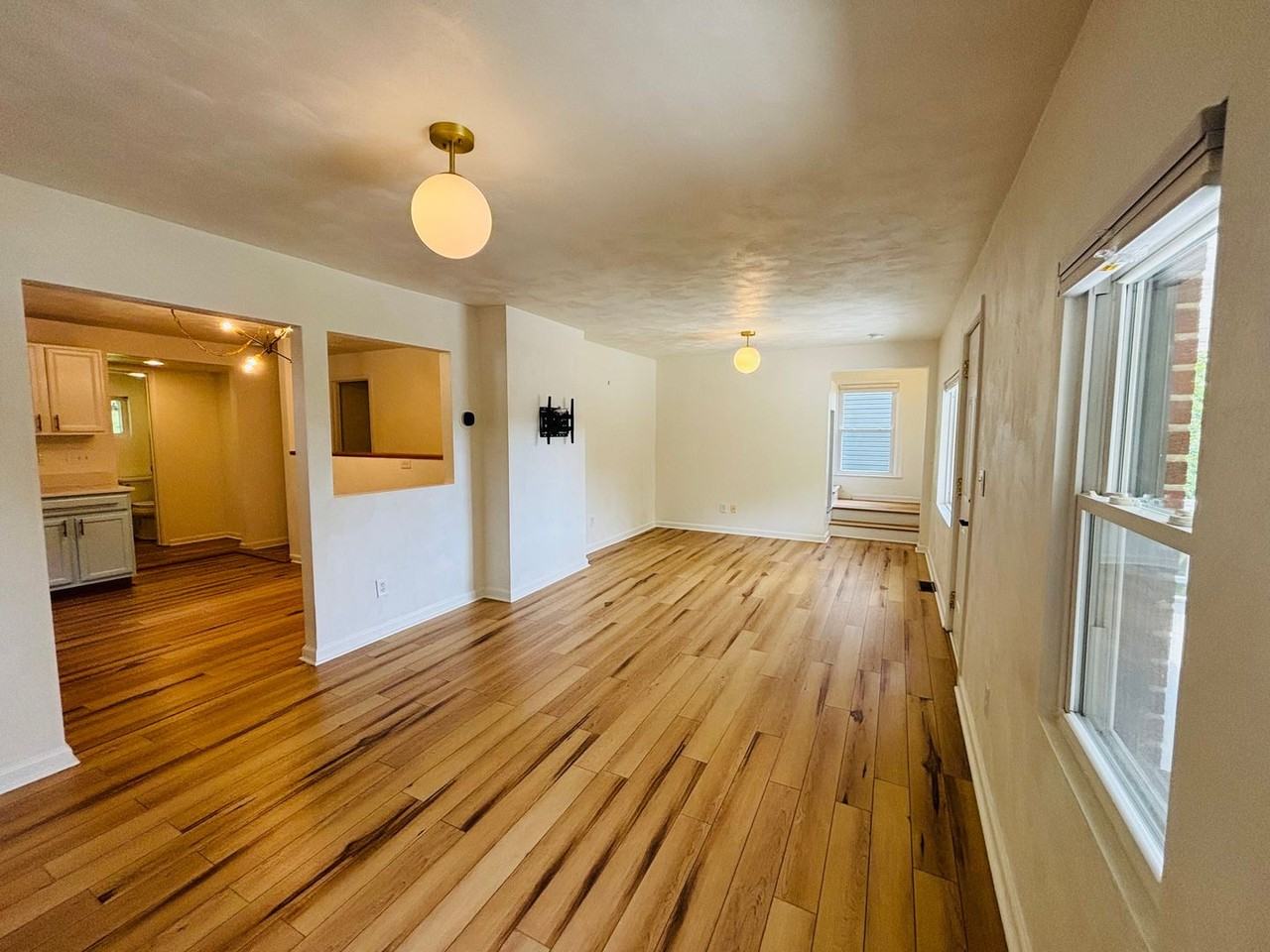 307 Ellett Rd #A - Photo 4 of 23