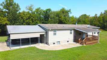 featured image of 114 Drivers Ln