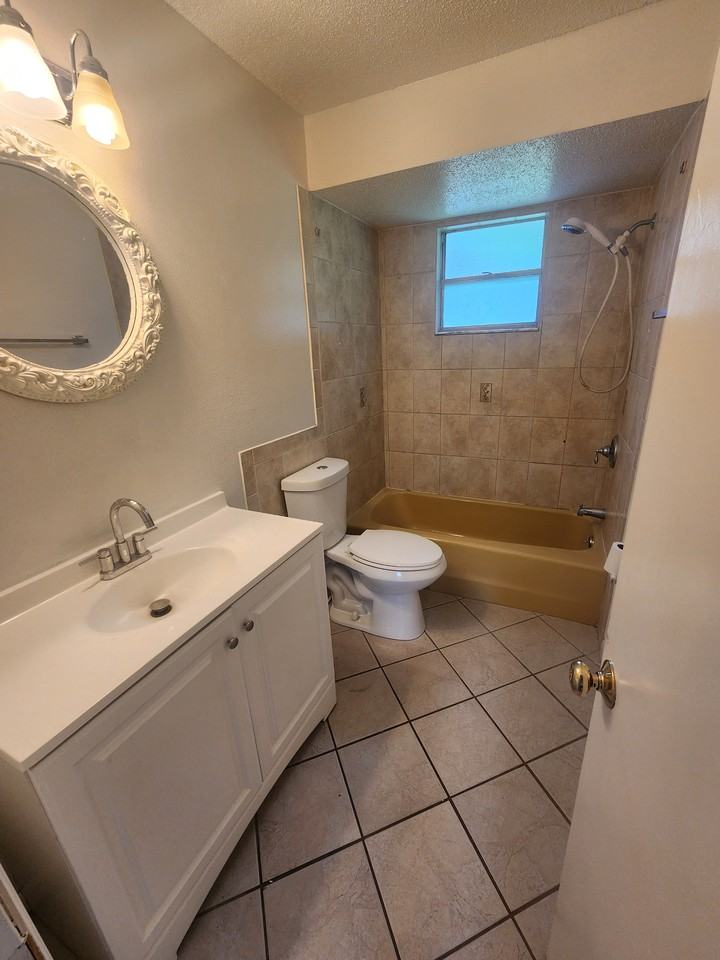 7345 20th St #NA - Photo 5 of 22