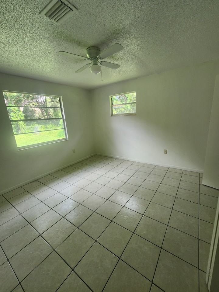 7345 20th St #NA - Photo 6 of 22