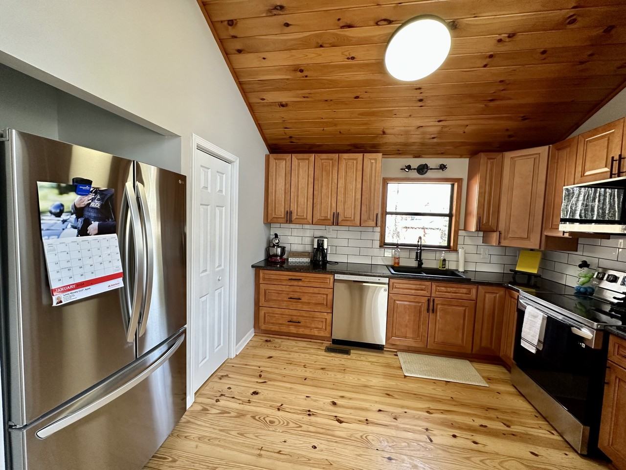 348 Cozy Cove Hollow #NA - Photo 3 of 19