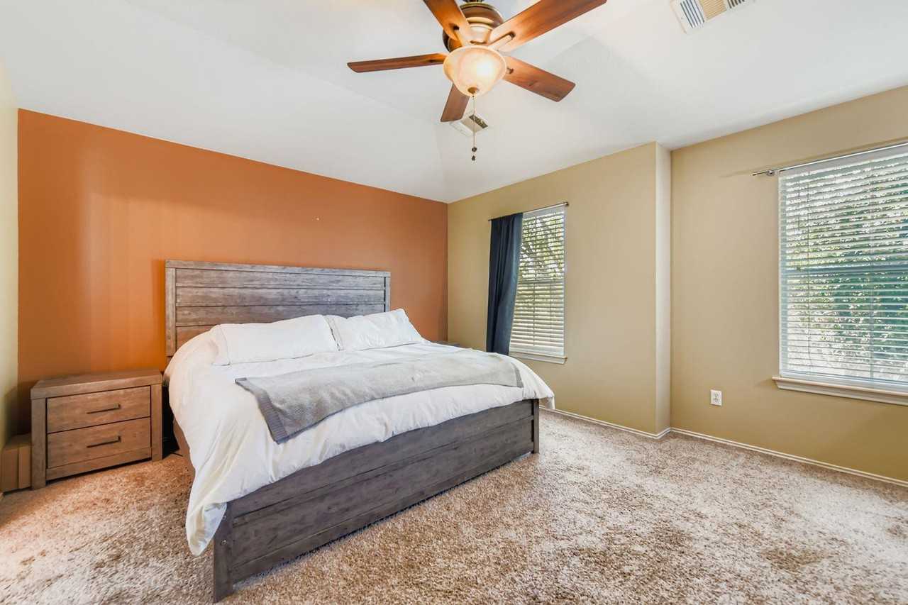 2110 Keepsake Dr #NA - Photo 2 of 10