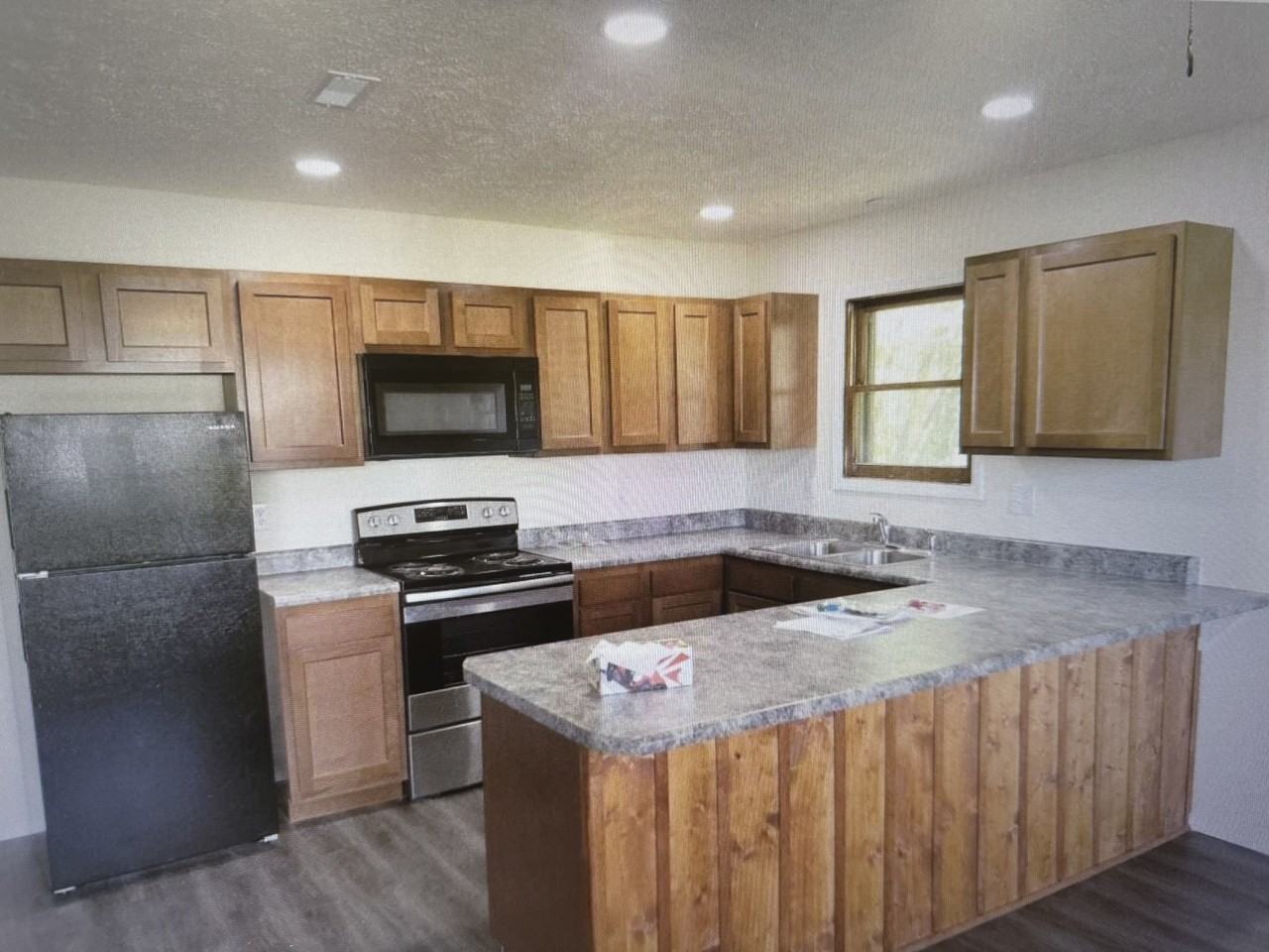 512 S Randel St #512 - Photo 2 of 13