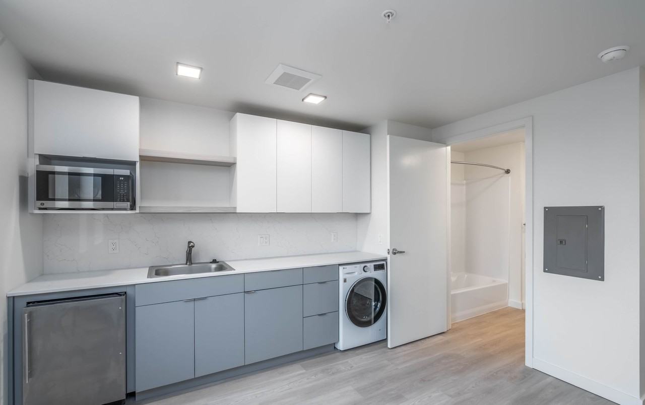 Nordic Tower - Photo 3 of 42