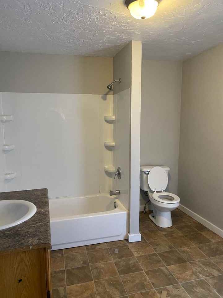 8441 E Farm Road 80 - Photo 2 of 7