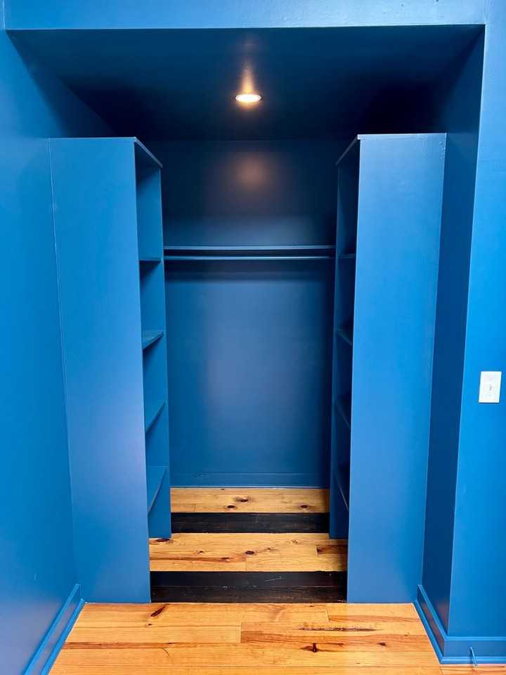 300 S Main St - Photo 6 of 12