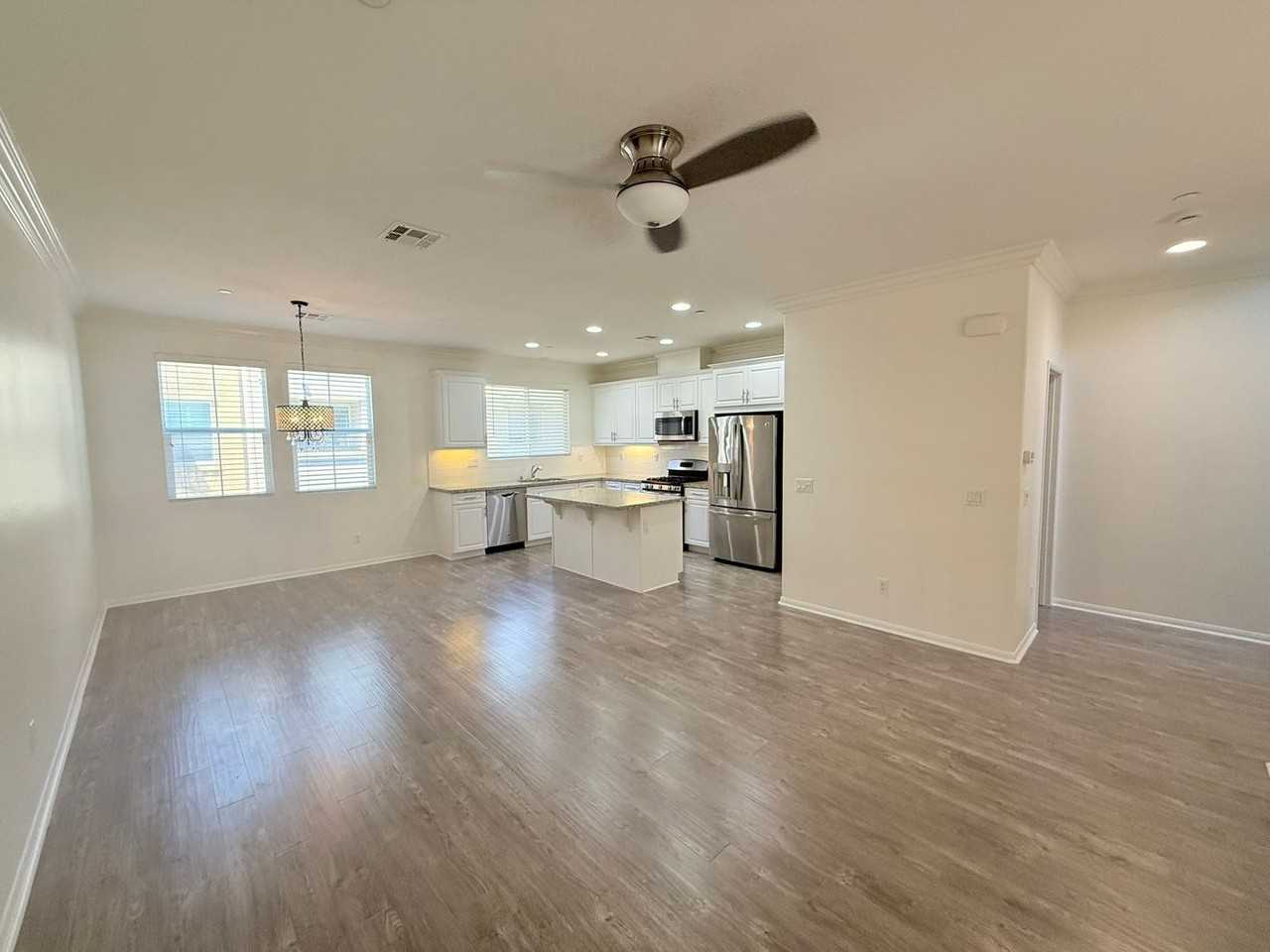 1645 Waterlily Way - Photo 2 of 29