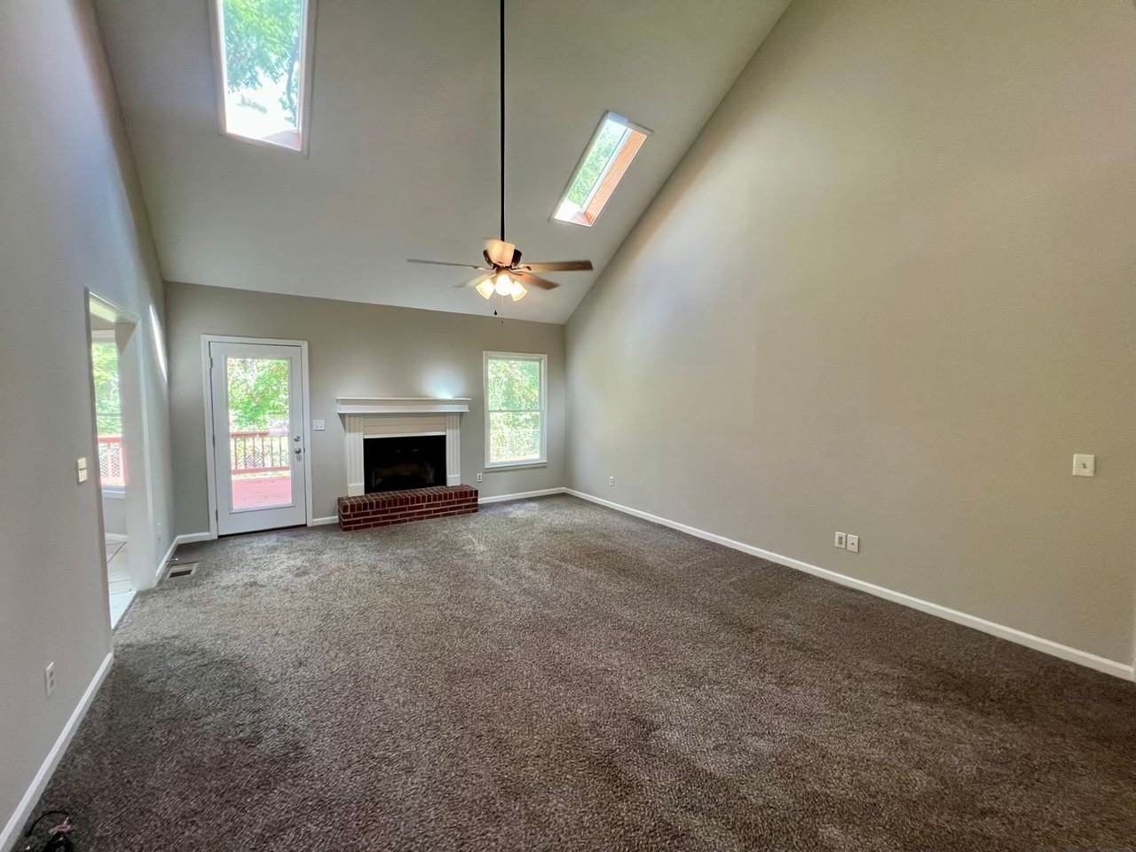 2560 Choctaw Trce - Photo 4 of 25