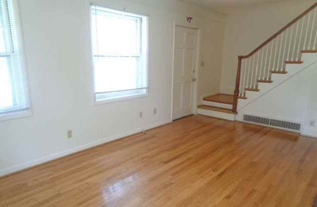 614 Progress St Ne - Photo 5 of 6