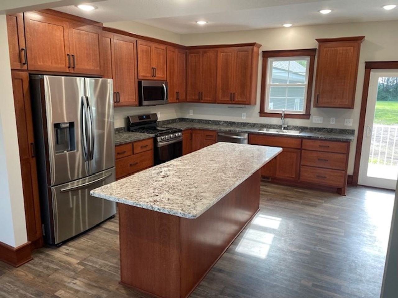 9601 Highway 25 Ne - Photo 3 of 17