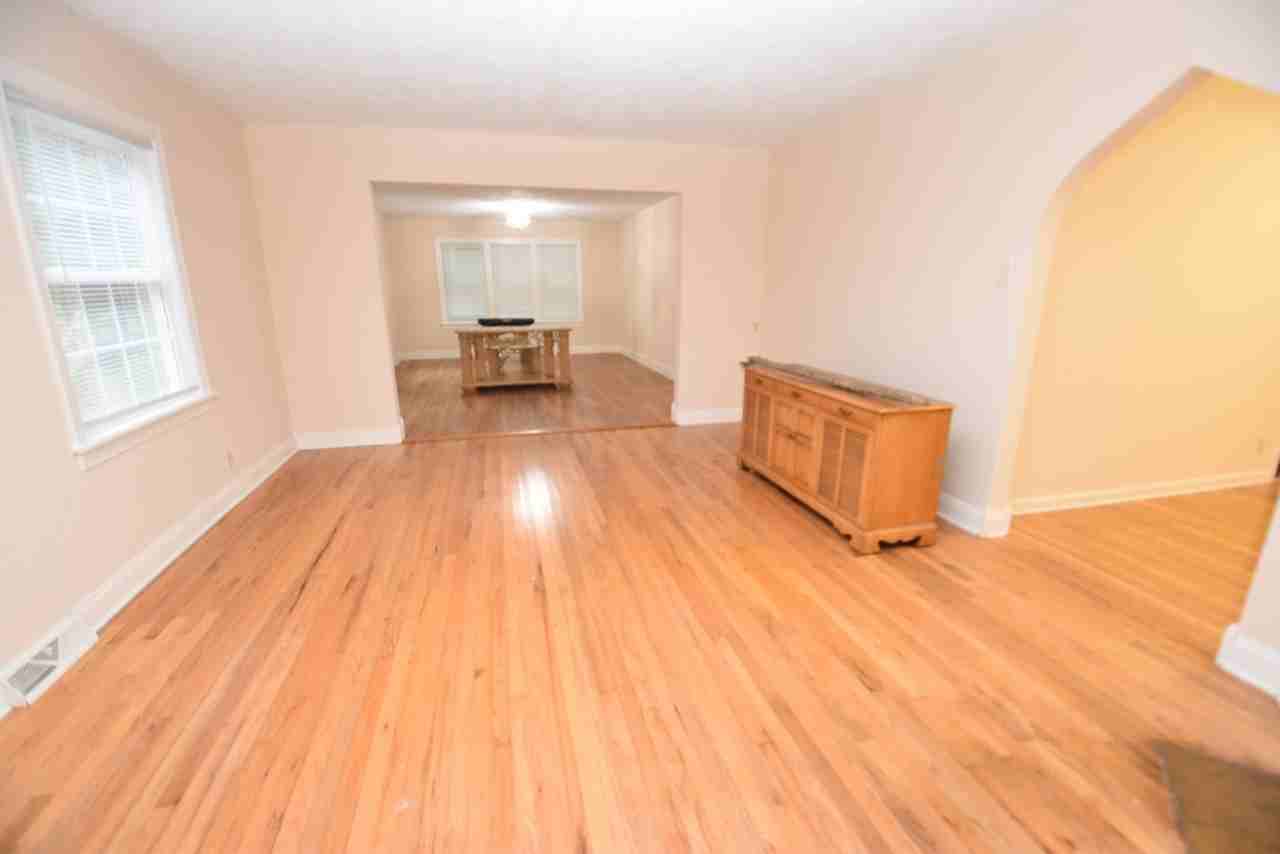 17967 Edgewood Walk - Photo 4 of 31