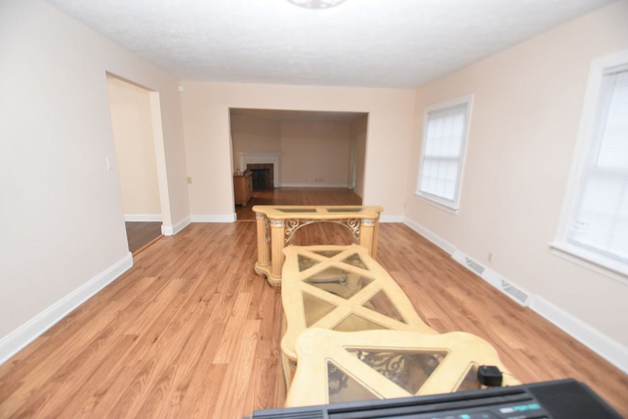 17967 Edgewood Walk - Photo 5 of 31